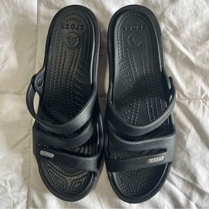 Crocs Women’s Black Wedge Sandals. Size 7. Excellent Condition.